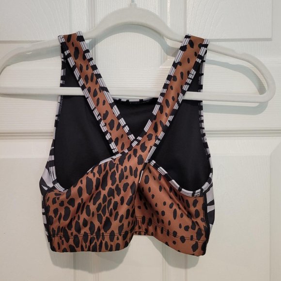 Good America Upper Cut Sports Bra - Picture 2 of 7